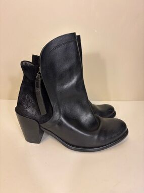 Fly London Black Leather & Suede Zipper Side Heeled Booties 9